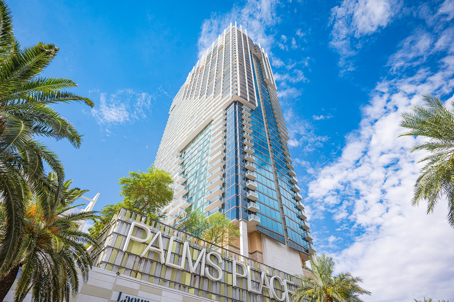 Palms Place